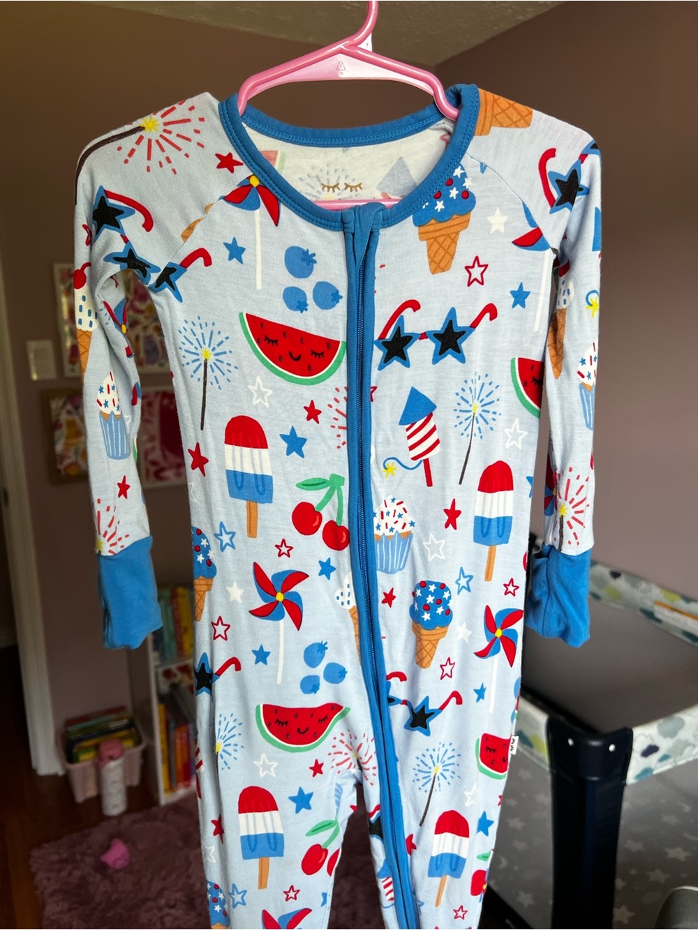 Little Sleepies Stars, Stripes, and Sweets Zippy Pajamas Size 12-18M VGUC